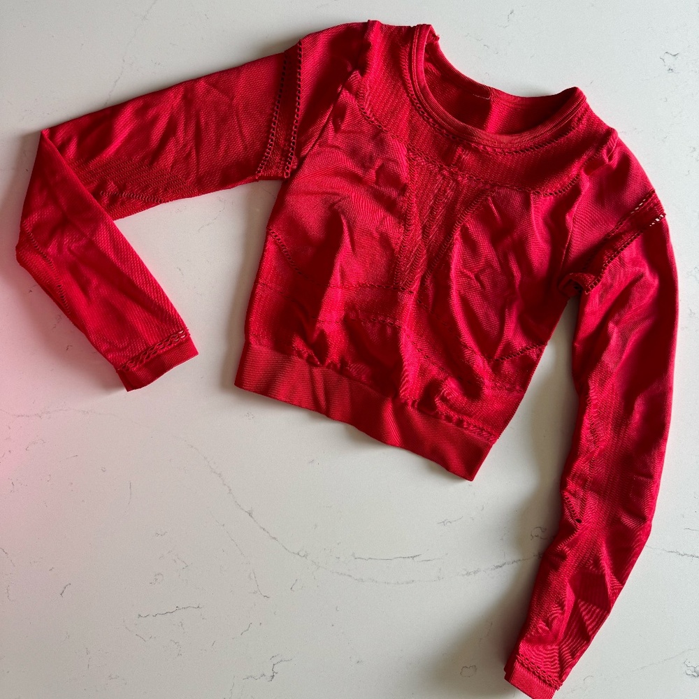 Long Sleeve Red XS Cropped Top